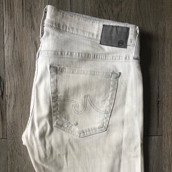 AG “The Nikki Crop” Jeans - Picture 6 of 7